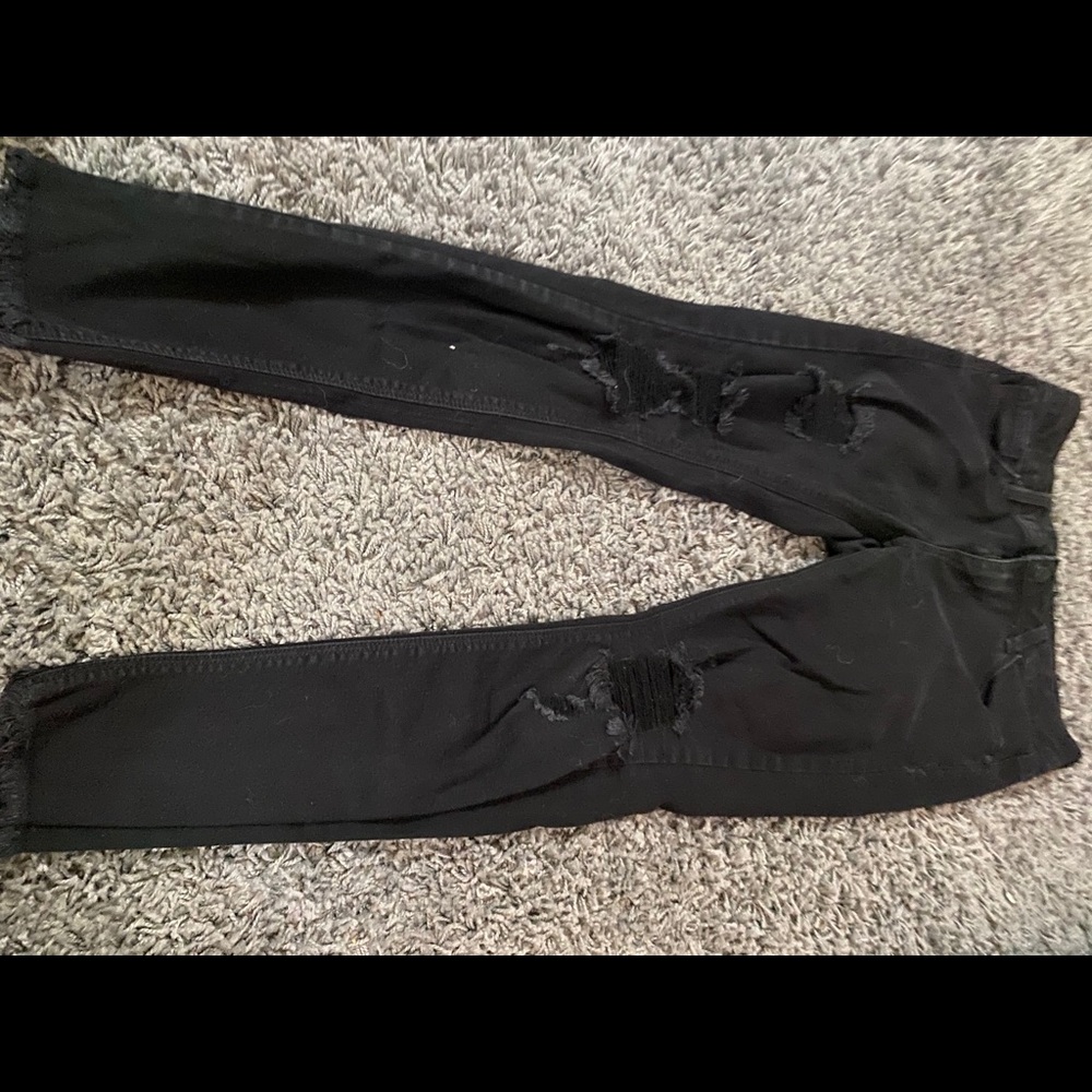 Black Ripped Skinny Jeans